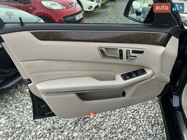 Черный Мерседес Е-Класс, объемом двигателя 2.2 л и пробегом 48 тыс. км за 23999 $, фото 13 на Automoto.ua