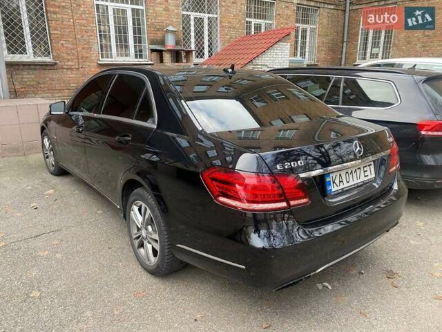 Черный Мерседес Е-Класс, объемом двигателя 2.14 л и пробегом 360 тыс. км за 15000 $, фото 2 на Automoto.ua