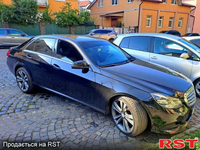 Черный Мерседес Е-Класс, объемом двигателя 2.1 л и пробегом 280 тыс. км за 14500 $, фото 1 на Automoto.ua