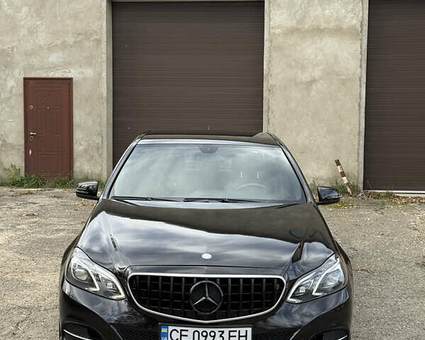 Мерседес Е-Класс 2013 в Сторожинце на Automoto.ua Черный Мерседес Е-Класс, объемом двигателя 2.14 л и пробегом 229 тыс. км за 21001 $, фото 5 на Automoto.ua
