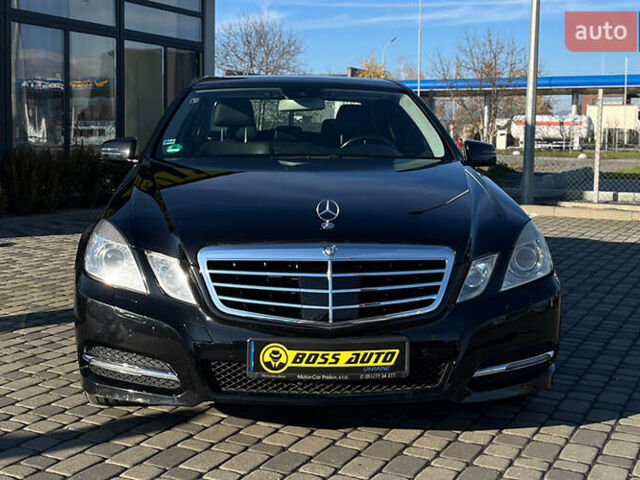 Черный Мерседес Е-Класс, объемом двигателя 2.14 л и пробегом 254 тыс. км за 18200 $, фото 1 на Automoto.ua