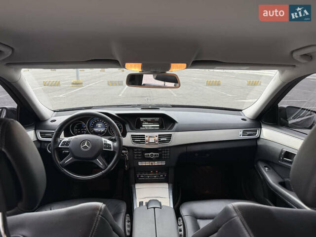 Черный Мерседес Е-Класс, объемом двигателя 2 л и пробегом 329 тыс. км за 13900 $, фото 14 на Automoto.ua