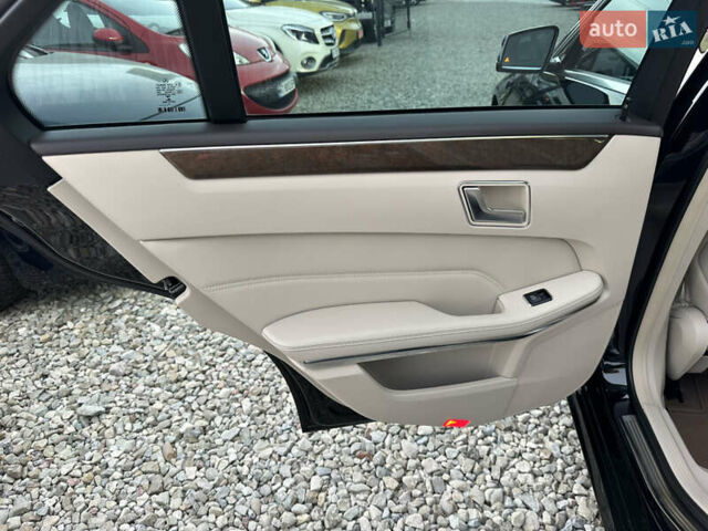 Черный Мерседес Е-Класс, объемом двигателя 2.2 л и пробегом 48 тыс. км за 23999 $, фото 20 на Automoto.ua