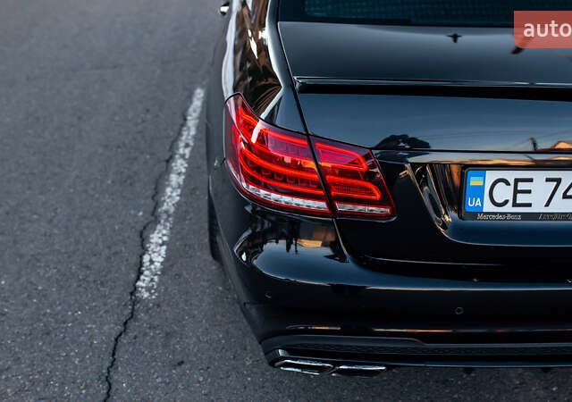 Черный Мерседес Е-Класс, объемом двигателя 2.1 л и пробегом 90 тыс. км за 16000 $, фото 11 на Automoto.ua