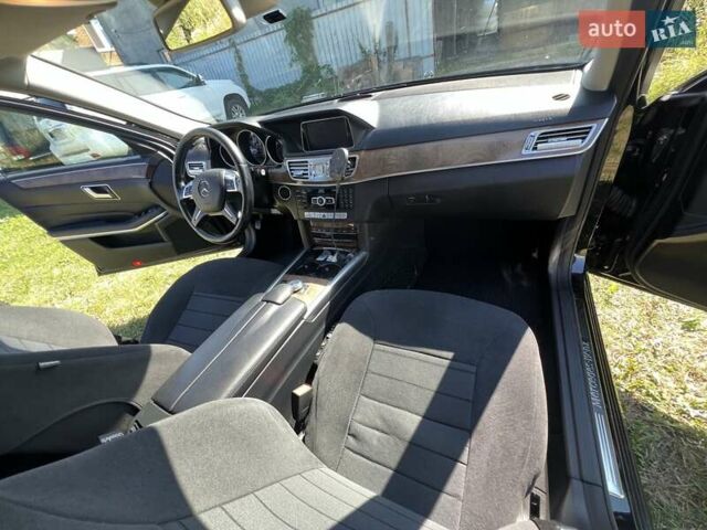 Черный Мерседес Е-Класс, объемом двигателя 2.1 л и пробегом 422 тыс. км за 15000 $, фото 5 на Automoto.ua