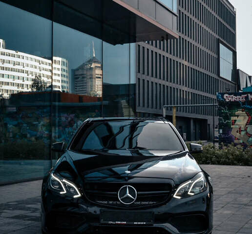 Мерседес Е-Клас 2013 у Києві на Automoto.ua Чорний Мерседес Е-Клас, об'ємом двигуна 5.46 л та пробігом 147 тис. км за 37000 $, фото 2 на Automoto.ua