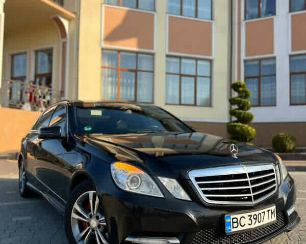Мерседес Е-Класс 2013 в Дрогобыче на Automoto.ua Черный Мерседес Е-Класс, объемом двигателя 2.14 л и пробегом 298 тыс. км за 14000 $, фото 3 на Automoto.ua