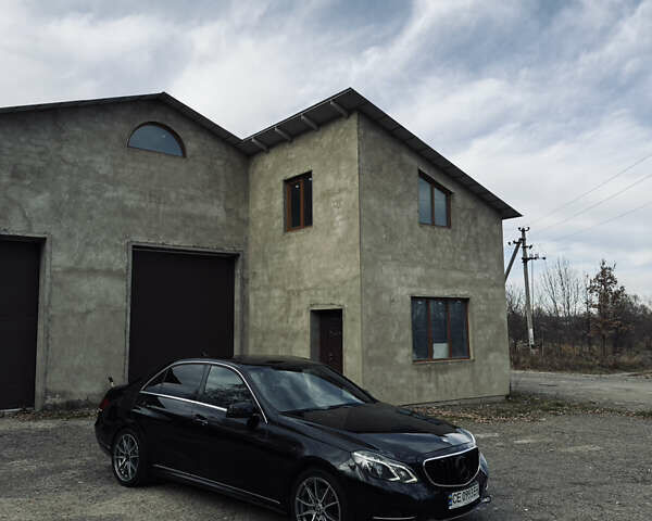 Мерседес Е-Класс 2013 в Сторожинце на Automoto.ua Черный Мерседес Е-Класс, объемом двигателя 2.14 л и пробегом 229 тыс. км за 21001 $, фото 4 на Automoto.ua