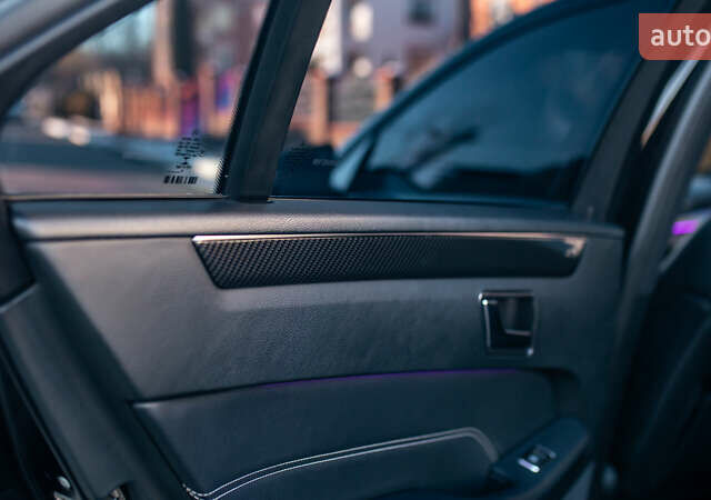 Черный Мерседес Е-Класс, объемом двигателя 2.1 л и пробегом 90 тыс. км за 16000 $, фото 14 на Automoto.ua