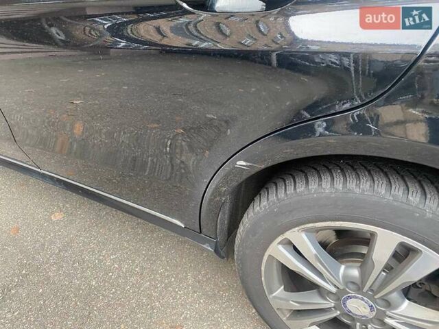 Черный Мерседес Е-Класс, объемом двигателя 2.14 л и пробегом 360 тыс. км за 15000 $, фото 5 на Automoto.ua