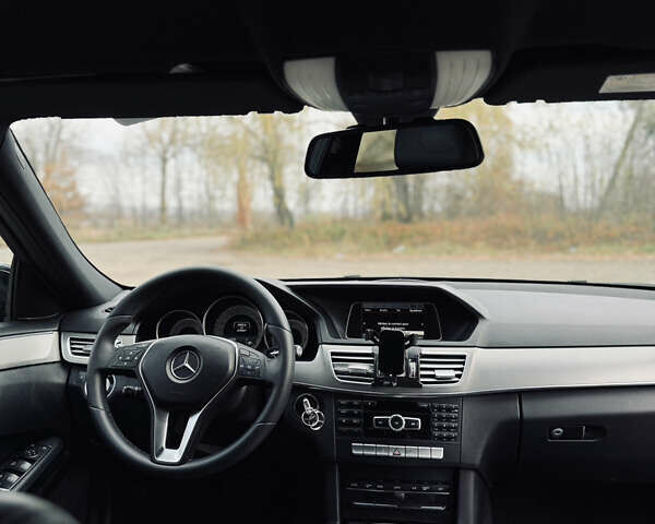 Мерседес Е-Класс 2013 в Сторожинце на Automoto.ua Черный Мерседес Е-Класс, объемом двигателя 2.14 л и пробегом 229 тыс. км за 21001 $, фото 13 на Automoto.ua