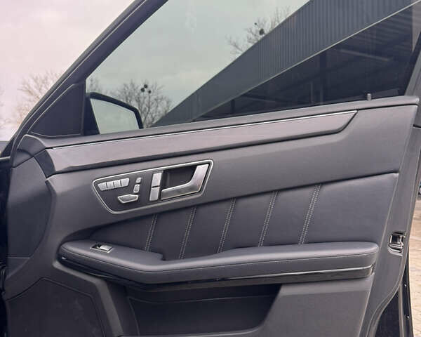 Чорний Мерседес Е-Клас, об'ємом двигуна 1.99 л та пробігом 197 тис. км за 19900 $, фото 36 на Automoto.ua