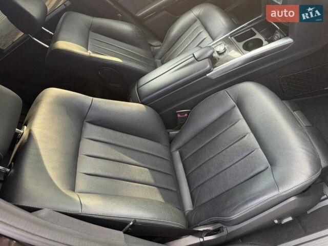 Черный Мерседес Е-Класс, объемом двигателя 3 л и пробегом 241 тыс. км за 20500 $, фото 13 на Automoto.ua