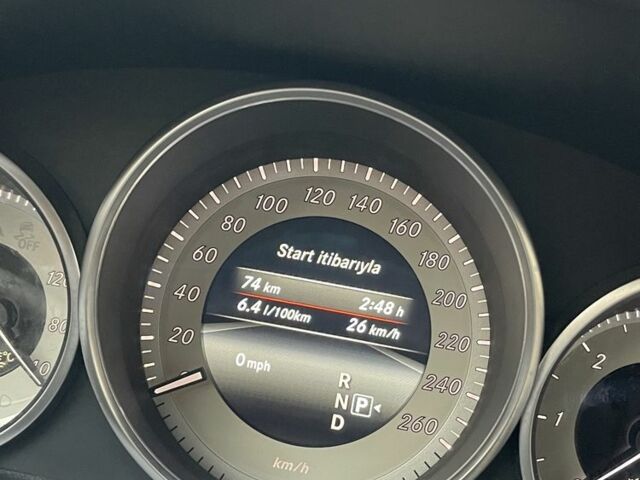 Чорний Мерседес Е-Клас, об'ємом двигуна 2.1 л та пробігом 360 тис. км за 10800 $, фото 12 на Automoto.ua