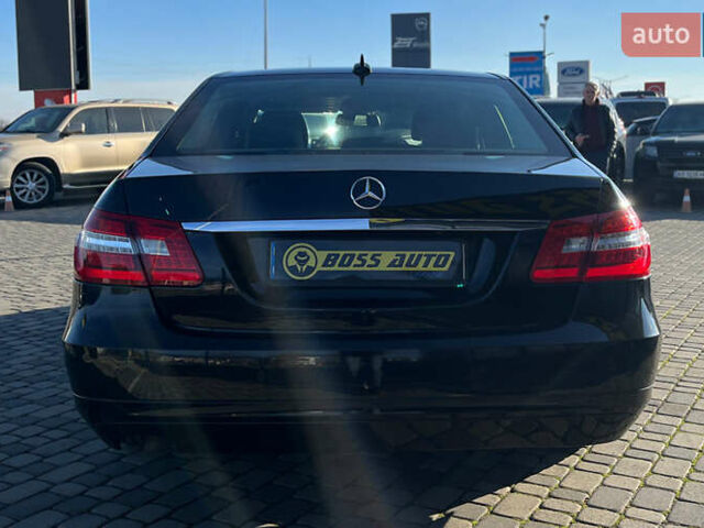 Черный Мерседес Е-Класс, объемом двигателя 2.14 л и пробегом 254 тыс. км за 18200 $, фото 5 на Automoto.ua