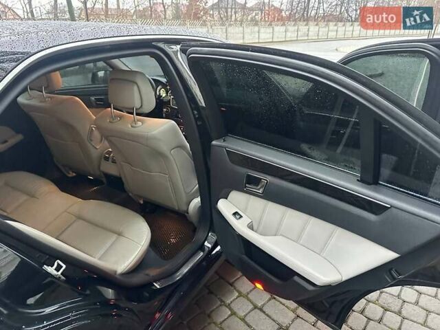 Черный Мерседес Е-Класс, объемом двигателя 2.2 л и пробегом 278 тыс. км за 12999 $, фото 3 на Automoto.ua