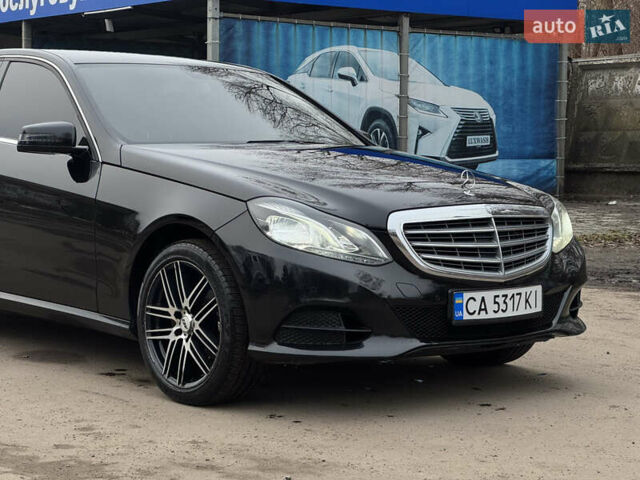Чорний Мерседес Е-Клас, об'ємом двигуна 1.99 л та пробігом 329 тис. км за 13500 $, фото 4 на Automoto.ua