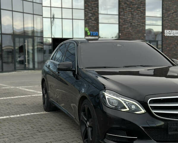 Мерседес Е-Класс 2013 в Черновцах на Automoto.ua Черный Мерседес Е-Класс, объемом двигателя 2.2 л и пробегом 371 тыс. км за 15500 $, фото 2 на Automoto.ua