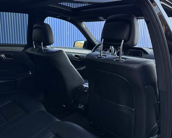 Черный Мерседес Е-Класс, объемом двигателя 2.2 л и пробегом 163 тыс. км за 19200 $, фото 49 на Automoto.ua