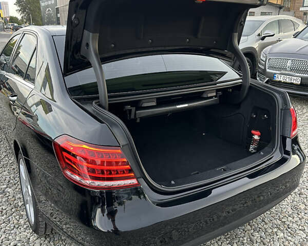 Черный Мерседес Е-Класс, объемом двигателя 2.2 л и пробегом 48 тыс. км за 23999 $, фото 23 на Automoto.ua