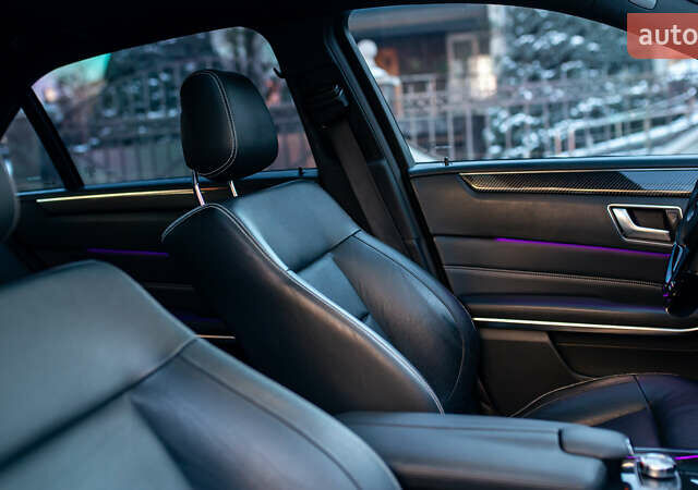 Черный Мерседес Е-Класс, объемом двигателя 2.1 л и пробегом 90 тыс. км за 16000 $, фото 35 на Automoto.ua