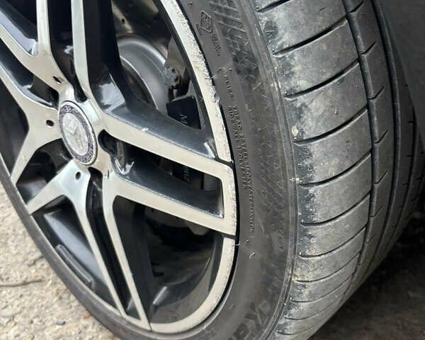 Чорний Мерседес Е-Клас, об'ємом двигуна 3.5 л та пробігом 220 тис. км за 17400 $, фото 8 на Automoto.ua