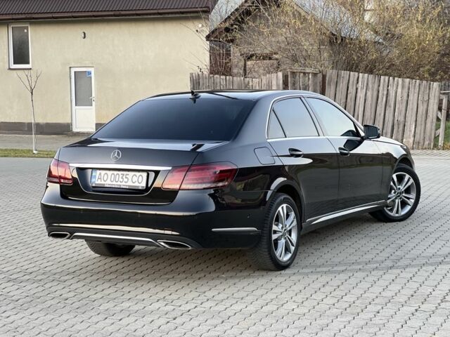 Черный Мерседес Е-Класс, объемом двигателя 2.1 л и пробегом 257 тыс. км за 19500 $, фото 1 на Automoto.ua