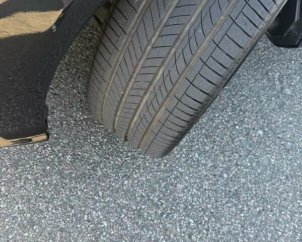 Черный Мерседес Е-Класс, объемом двигателя 1.99 л и пробегом 111 тыс. км за 22500 $, фото 10 на Automoto.ua