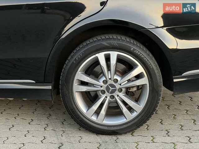 Черный Мерседес Е-Класс, объемом двигателя 2.2 л и пробегом 257 тыс. км за 19500 $, фото 17 на Automoto.ua