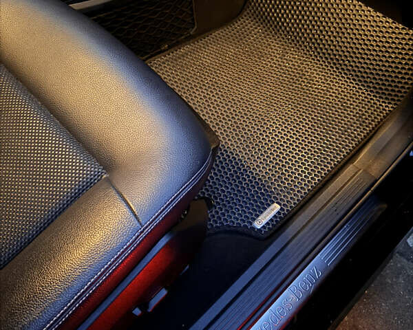 Мерседес Е-Клас 2014 у Городенке на Automoto.ua Чорний Мерседес Е-Клас, об'ємом двигуна 2.14 л та пробігом 332 тис. км за 20200 $, фото 30 на Automoto.ua