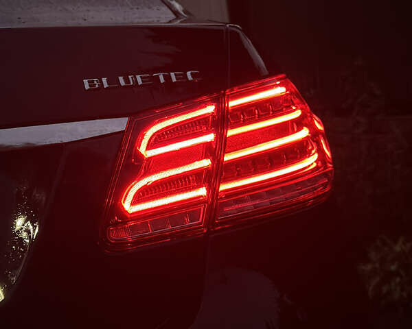 Мерседес Е-Клас 2014 у Городенке на Automoto.ua Чорний Мерседес Е-Клас, об'ємом двигуна 2.14 л та пробігом 332 тис. км за 20200 $, фото 26 на Automoto.ua