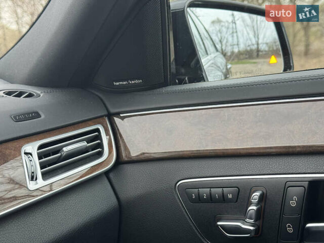 Черный Мерседес Е-Класс, объемом двигателя 3 л и пробегом 124 тыс. км за 22000 $, фото 19 на Automoto.ua