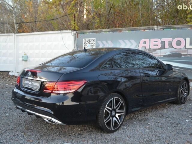 Черный Мерседес Е-Класс, объемом двигателя 0 л и пробегом 128 тыс. км за 17900 $, фото 4 на Automoto.ua