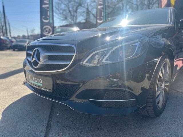 Черный Мерседес Е-Класс, объемом двигателя 2.2 л и пробегом 250 тыс. км за 18500 $, фото 4 на Automoto.ua