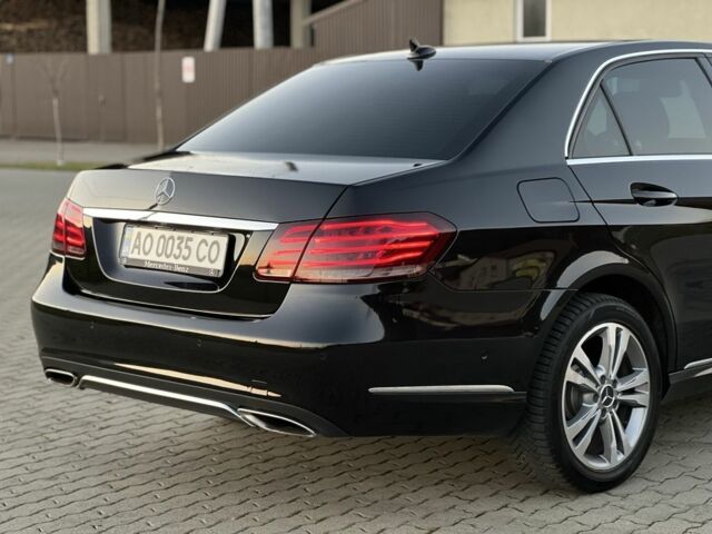 Черный Мерседес Е-Класс, объемом двигателя 2.1 л и пробегом 257 тыс. км за 19500 $, фото 23 на Automoto.ua