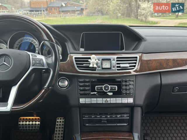 Черный Мерседес Е-Класс, объемом двигателя 3 л и пробегом 124 тыс. км за 22000 $, фото 15 на Automoto.ua