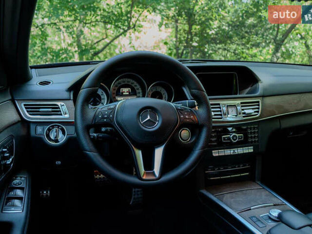 Черный Мерседес Е-Класс, объемом двигателя 3 л и пробегом 172 тыс. км за 23999 $, фото 45 на Automoto.ua