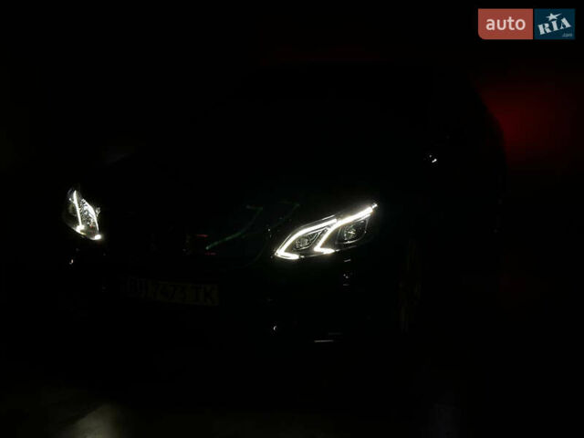 Черный Мерседес Е-Класс, объемом двигателя 3 л и пробегом 172 тыс. км за 23999 $, фото 34 на Automoto.ua