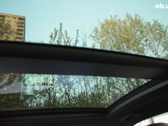 Черный Мерседес Е-Класс, объемом двигателя 0 л и пробегом 128 тыс. км за 17900 $, фото 15 на Automoto.ua