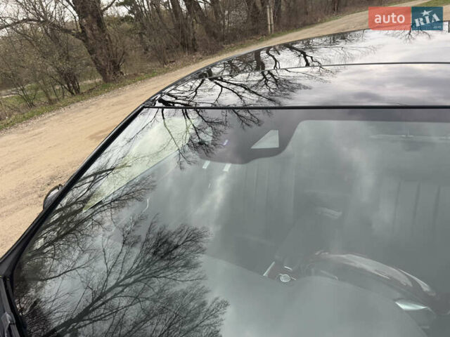 Черный Мерседес Е-Класс, объемом двигателя 3 л и пробегом 124 тыс. км за 22000 $, фото 11 на Automoto.ua