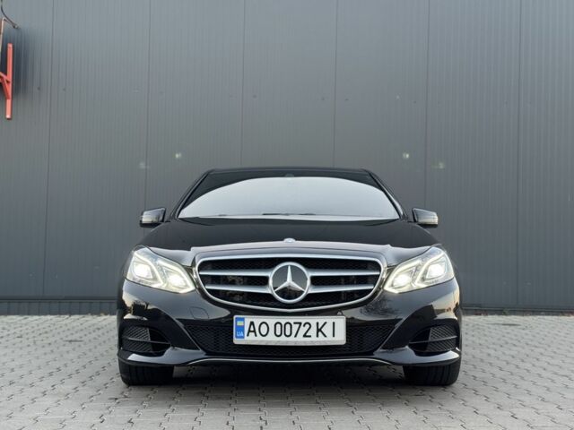 Черный Мерседес Е-Класс, объемом двигателя 2.1 л и пробегом 289 тыс. км за 17500 $, фото 2 на Automoto.ua