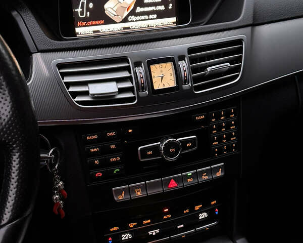 Мерседес Е-Клас 2014 у Городенке на Automoto.ua Чорний Мерседес Е-Клас, об'ємом двигуна 2.14 л та пробігом 332 тис. км за 20200 $, фото 38 на Automoto.ua