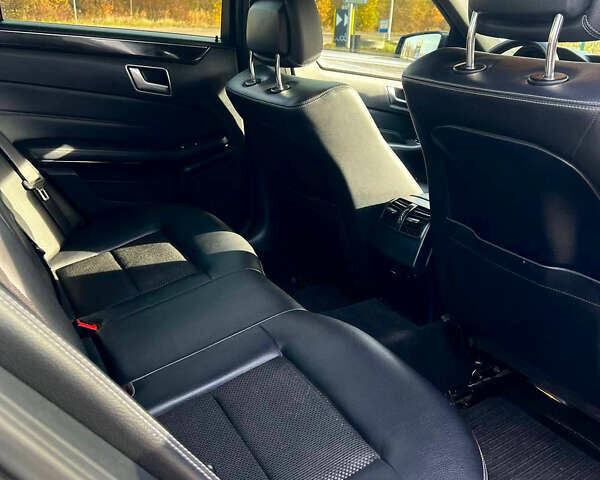 Черный Мерседес Е-Класс, объемом двигателя 2.14 л и пробегом 440 тыс. км за 15500 $, фото 14 на Automoto.ua