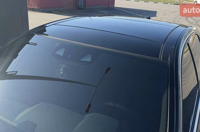 Черный Мерседес Е-Класс, объемом двигателя 1.99 л и пробегом 111 тыс. км за 22500 $, фото 2 на Automoto.ua