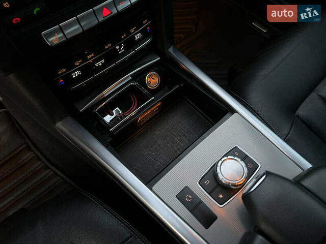 Черный Мерседес Е-Класс, объемом двигателя 2.2 л и пробегом 257 тыс. км за 19500 $, фото 25 на Automoto.ua