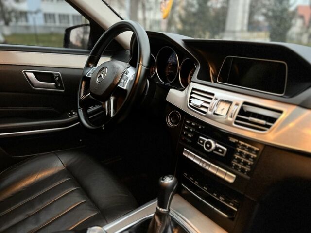 Чорний Мерседес Е-Клас, об'ємом двигуна 2.1 л та пробігом 250 тис. км за 12500 $, фото 8 на Automoto.ua