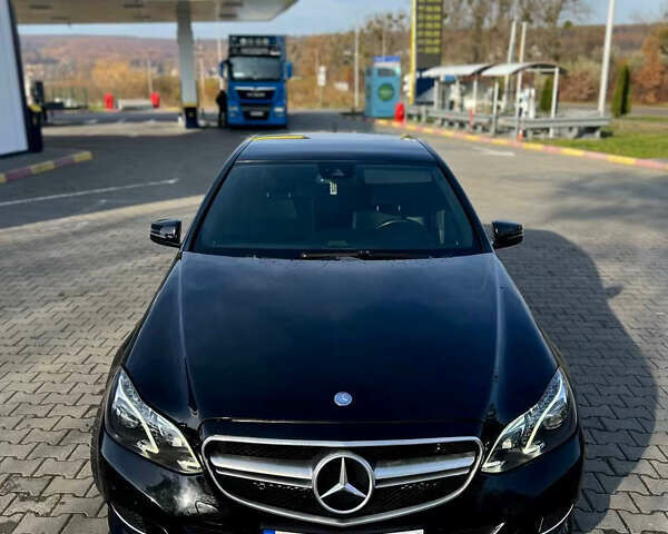 Черный Мерседес Е-Класс, объемом двигателя 2.14 л и пробегом 440 тыс. км за 15500 $, фото 4 на Automoto.ua