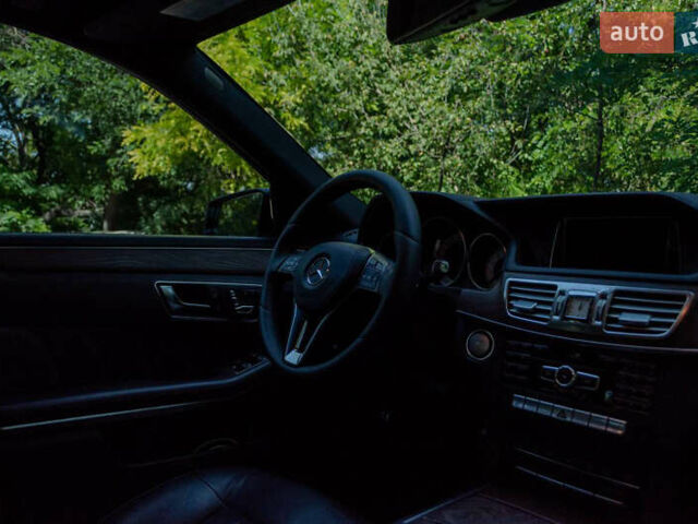 Черный Мерседес Е-Класс, объемом двигателя 3 л и пробегом 172 тыс. км за 23999 $, фото 39 на Automoto.ua