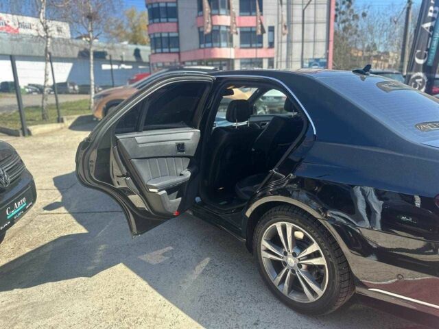 Черный Мерседес Е-Класс, объемом двигателя 2.2 л и пробегом 250 тыс. км за 18500 $, фото 18 на Automoto.ua