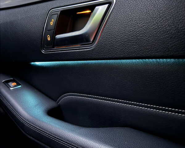 Мерседес Е-Клас 2014 у Городенке на Automoto.ua Чорний Мерседес Е-Клас, об'ємом двигуна 2.14 л та пробігом 332 тис. км за 20200 $, фото 32 на Automoto.ua